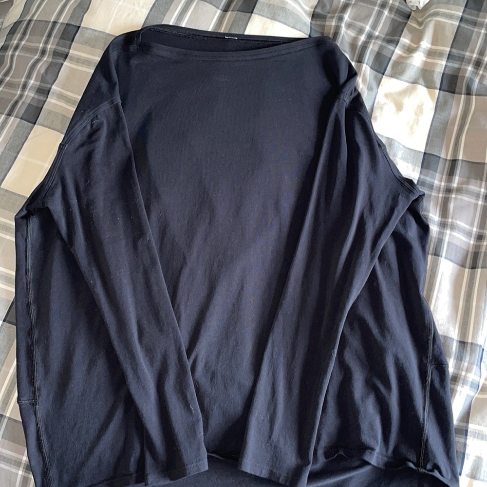 lululemon Back In Action Long Sleeve Shirt